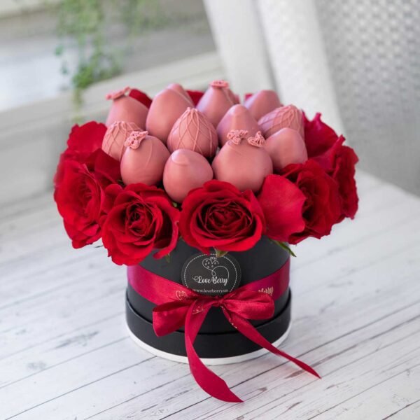 Chocolate Strawberry Romantic Gifts