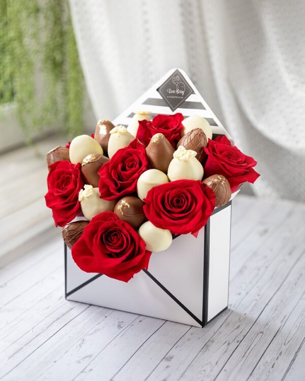 chocolate strawberry box with rose