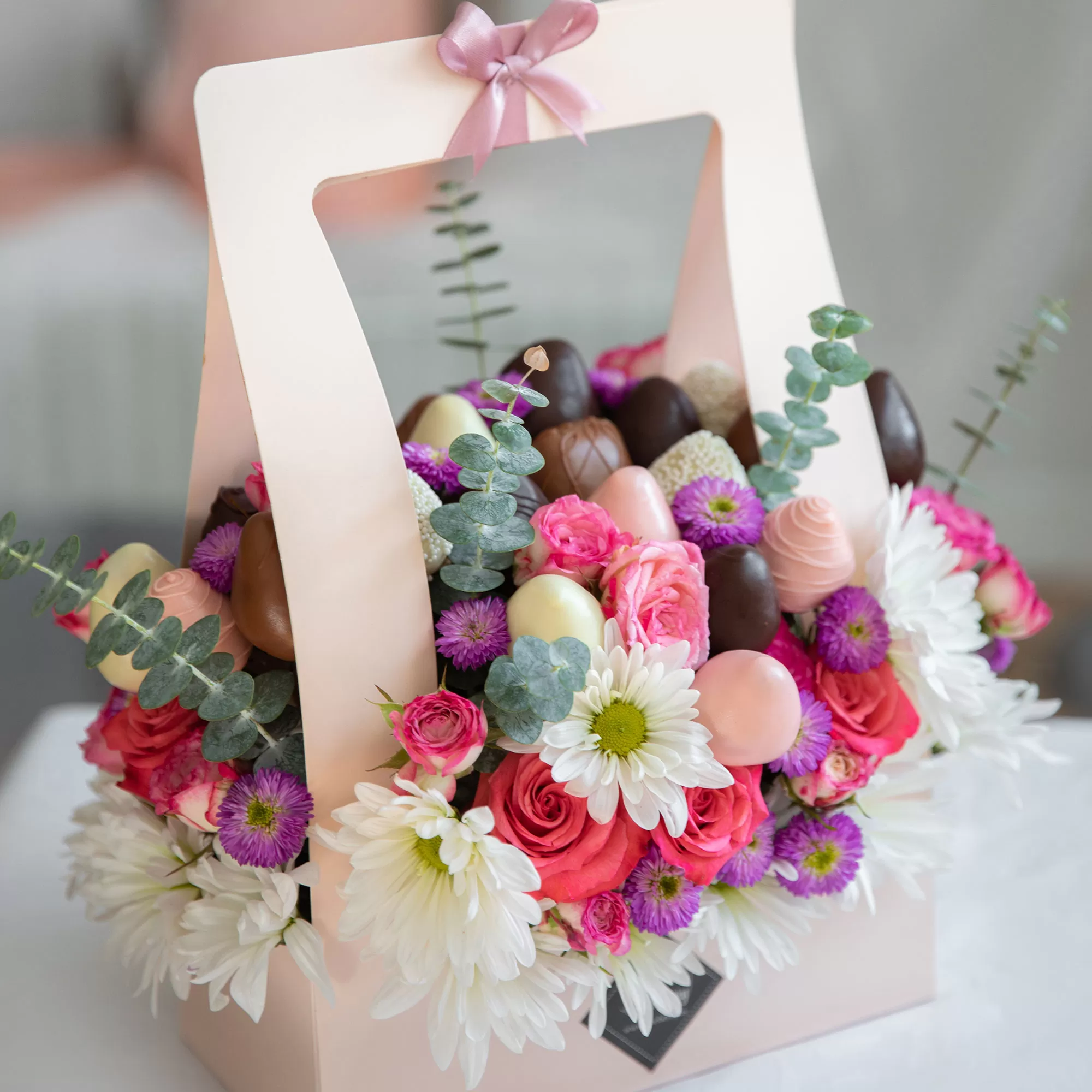 Edible Funeral and Condolence Gifts