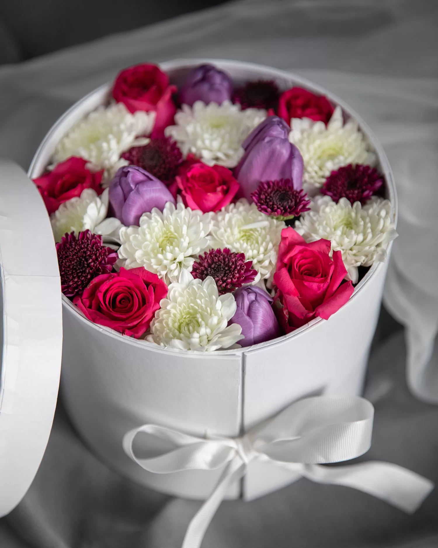 rosewithchocolatestrawberries