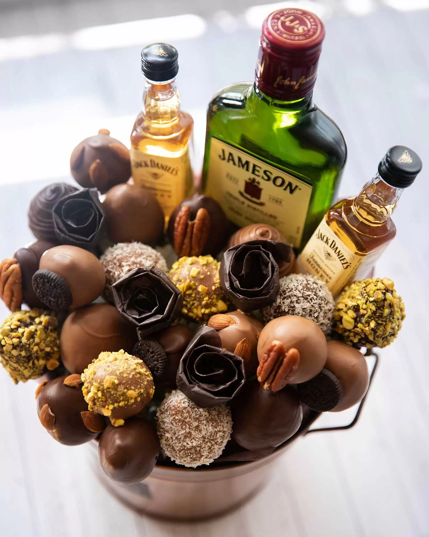 covered strawberries with nuts