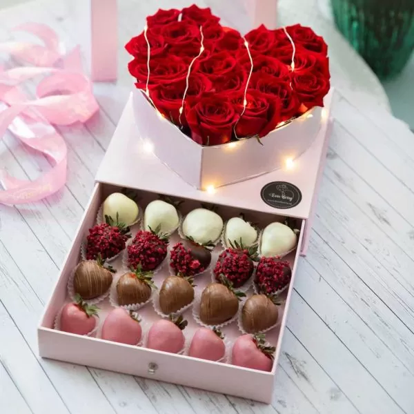 Dipped Chocolate Strawberry Arrangements