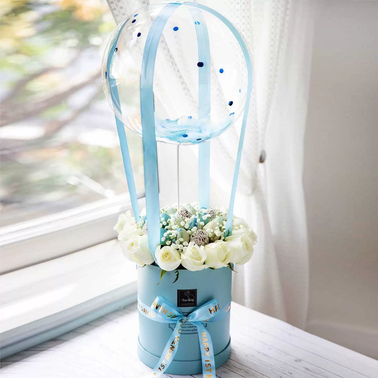 Baby Blue Chocolate Strawberries