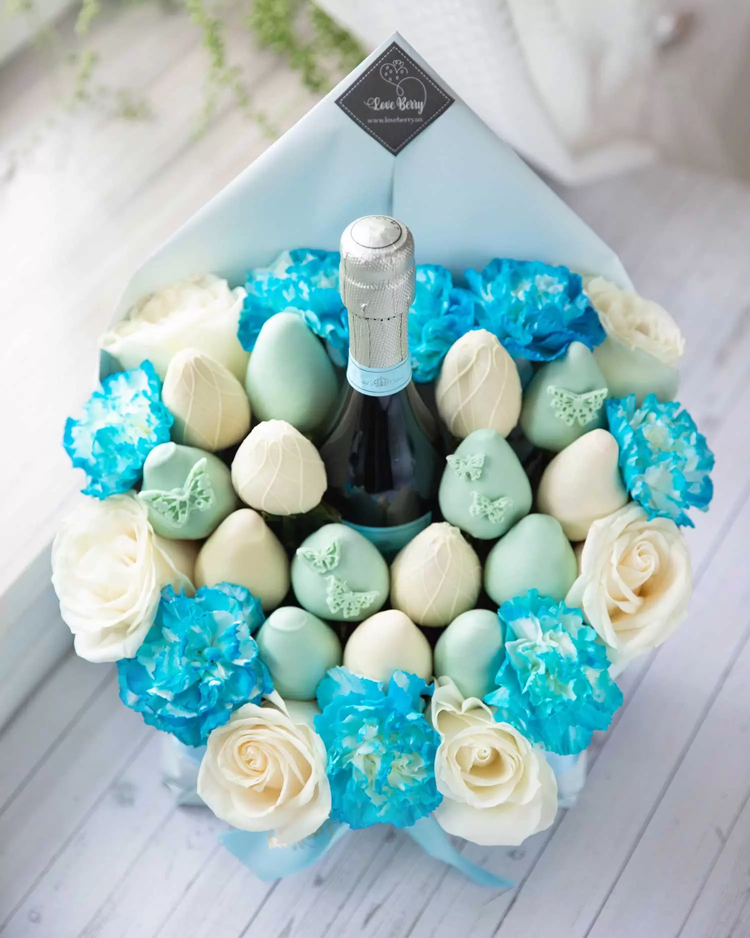 white chocolate-dipped strawberries