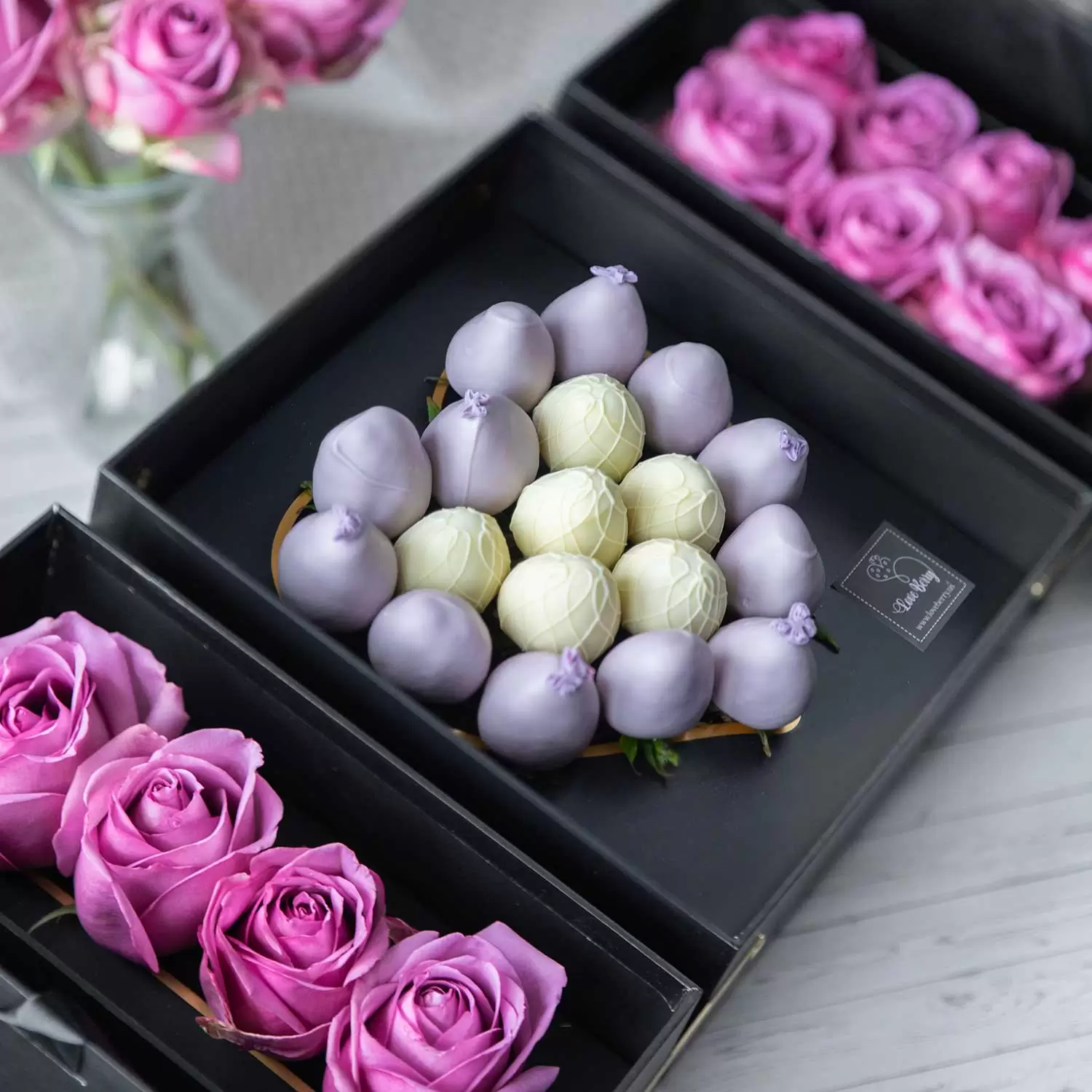 pinkrosespurplestrawberries