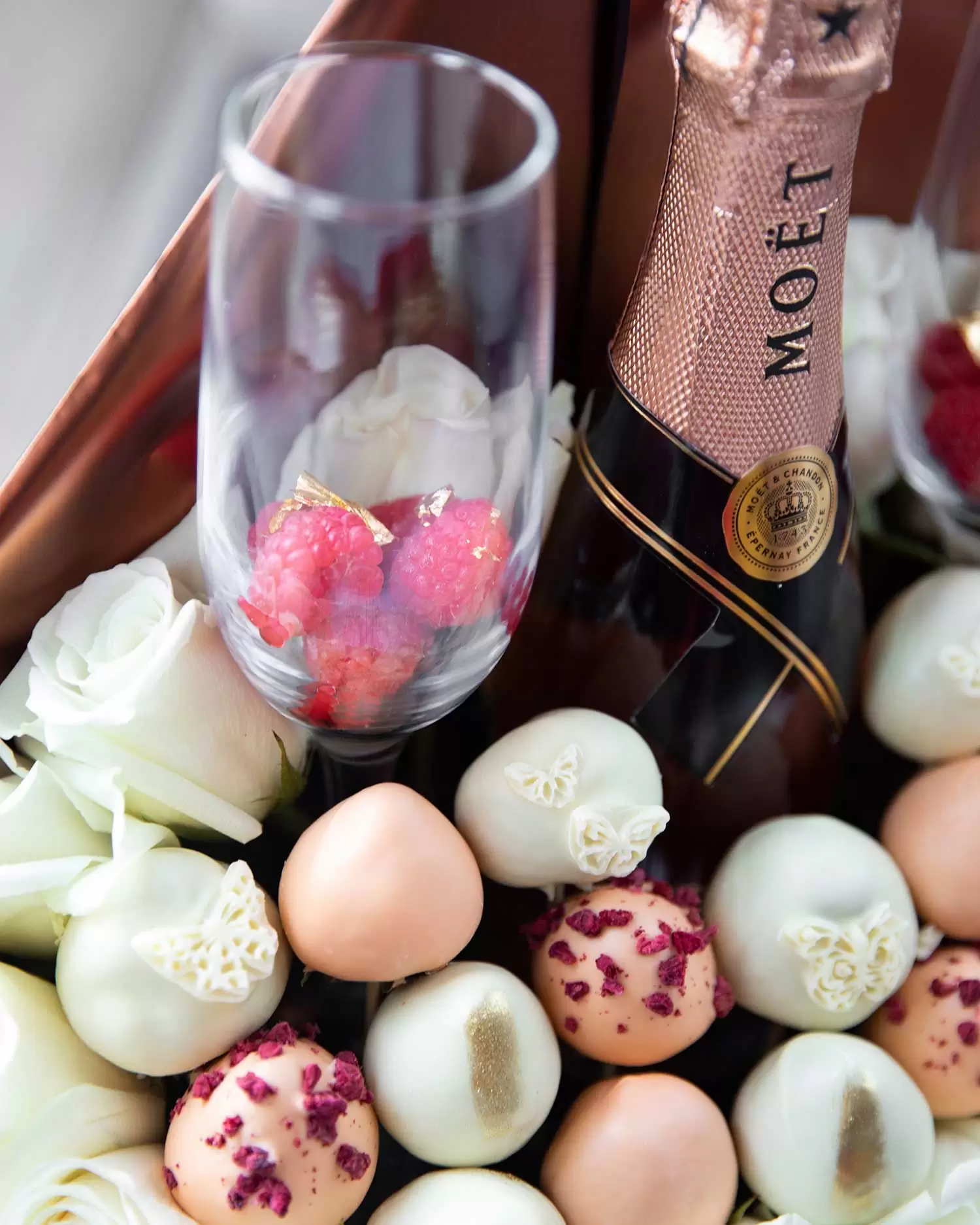 strawberry arrangements with champagne