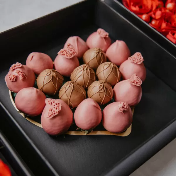 heart shaped chocolate covered strawberry arrangements