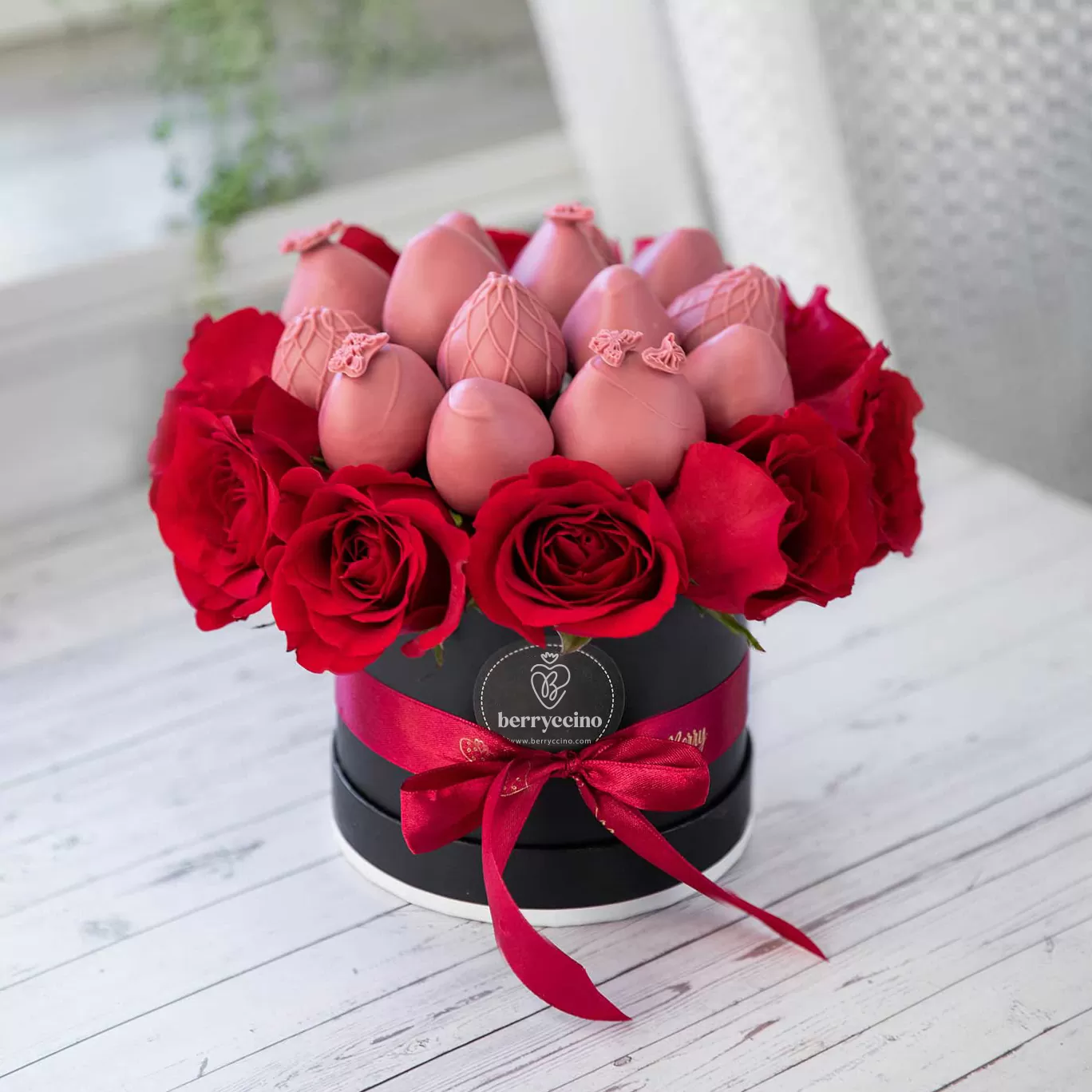 Chocolate Strawberry Romantic Gifts