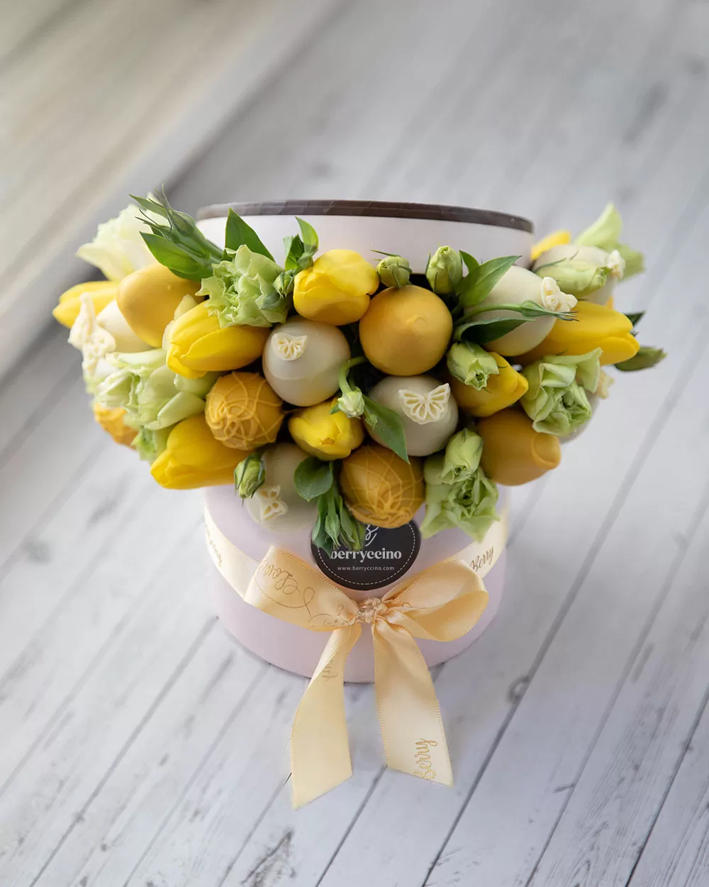 yellow chocolate covered strawberry bouquet