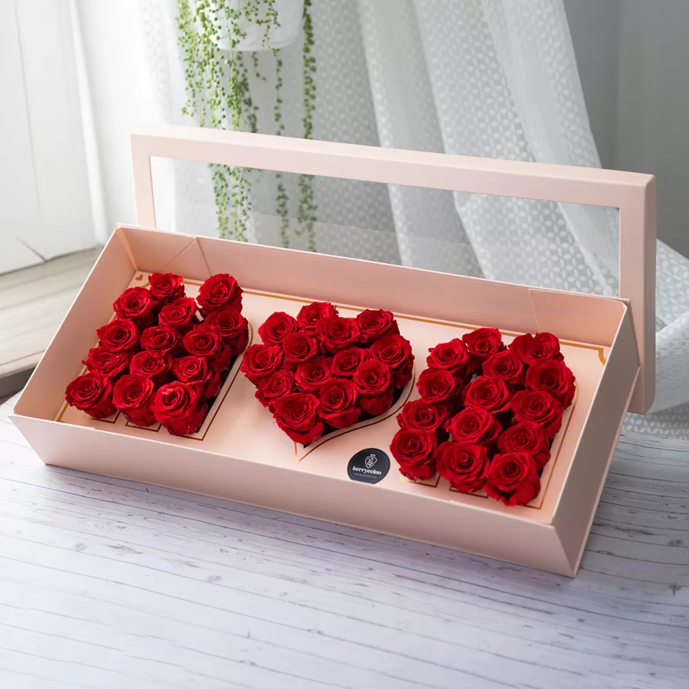 Berryccino's chocolate-covered strawberry bouquets