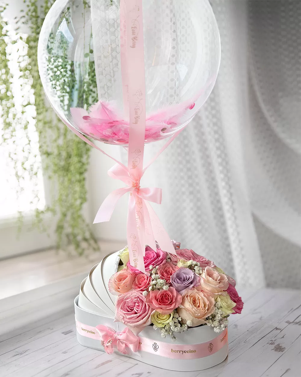 Edible Newborn Gifts with baloon