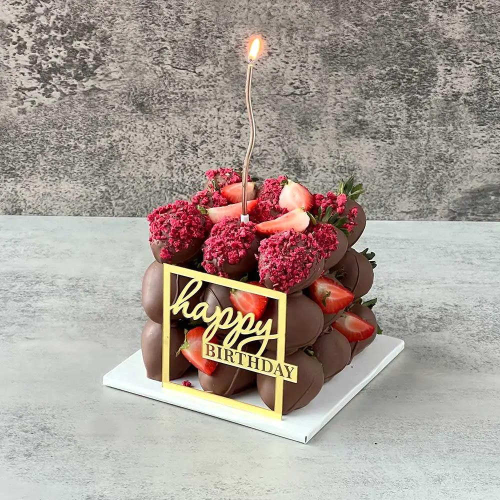 CHOCOLATE STRAWBERRY CAKE