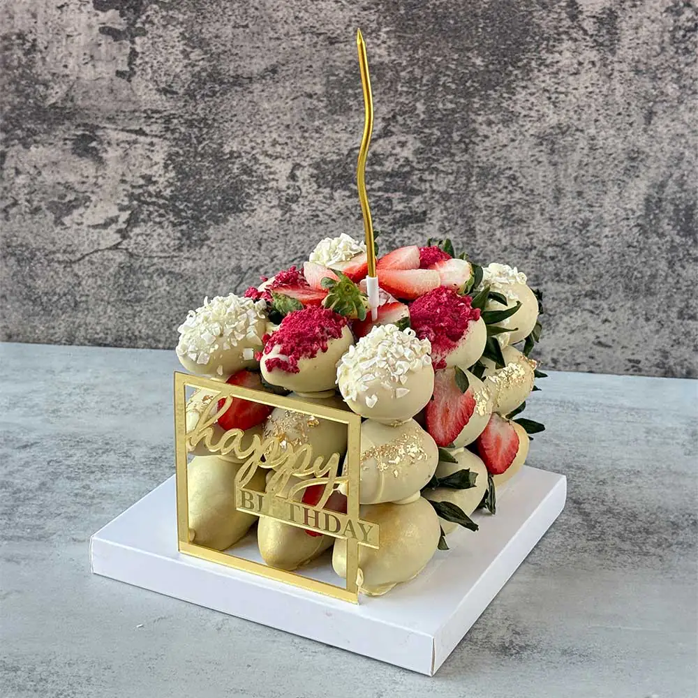 Gold Chocolate Strawberry Cake - White Chocolate - Image 6