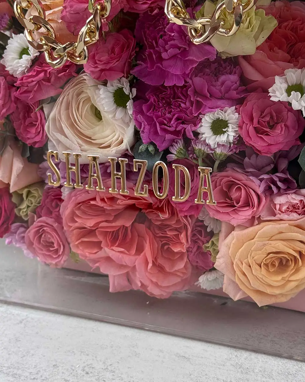 Personalized acrylic flower bag with gold chain handles